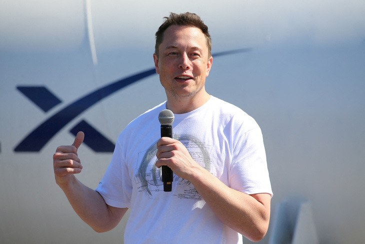 Elon Musk tuyên chiến với Apple - Ảnh 1.