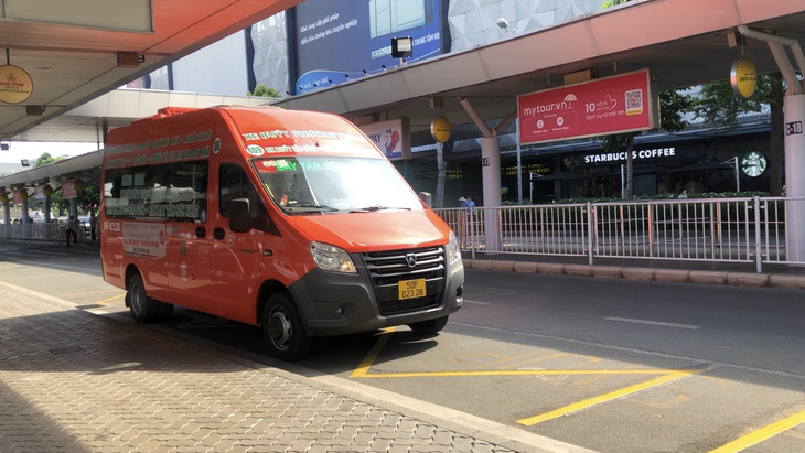 Bộ GTVT yêu cầu tạo điều kiện cho xe buýt hoạt động hiệu quả ở sân bay Tân Sơn Nhất - Ảnh 1.