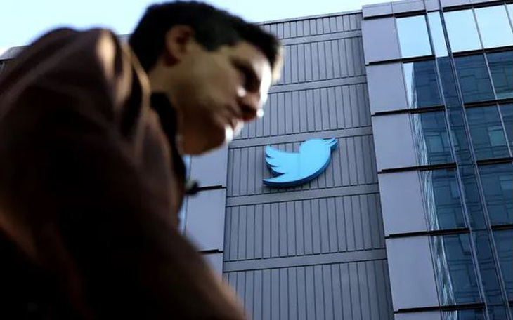 7.500 nhân viên Twitter hồi hộp chờ 