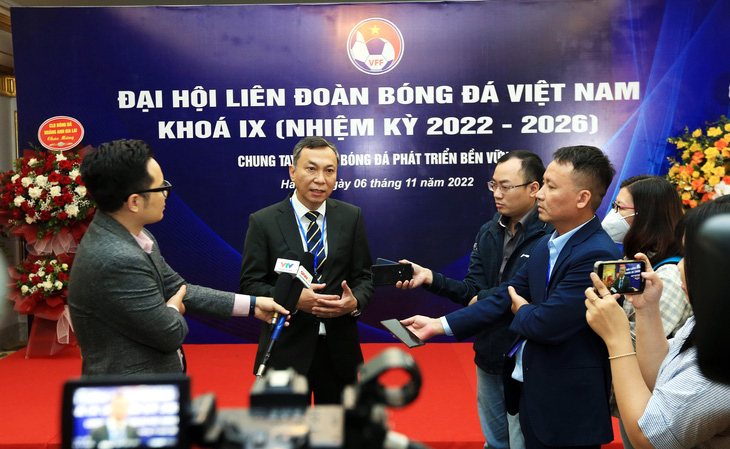 Tân chủ tịch VFF Trần Quốc Tuấn: Mục tiêu của Việt Nam là dự World Cup 2030 - Ảnh 1.