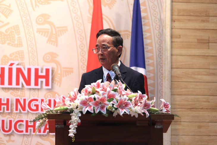 Thủ tướng: Nâng cao địa vị pháp lý cho bà con người Việt ở Campuchia, khó mấy cũng phải làm - Ảnh 2.