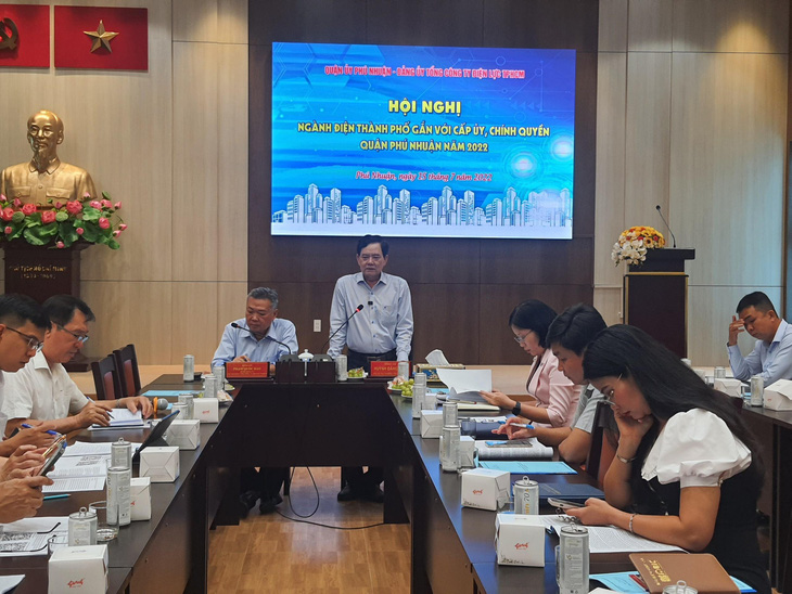 Ngành điện TP.HCM gắn kết với cấp ủy, chính quyền quận Phú Nhuận - Ảnh 3.