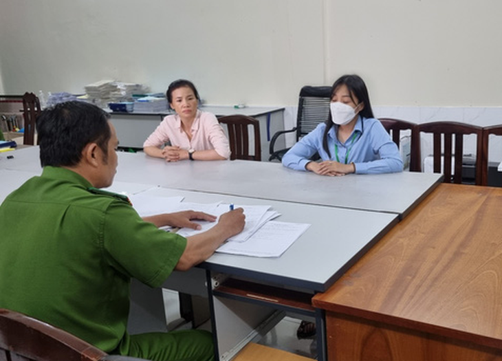 Công an TP.HCM: Ba người giúp sức cho bà Nguyễn Phương Hằng đã phạm tội liên tục, thời gian dài - Ảnh 2.