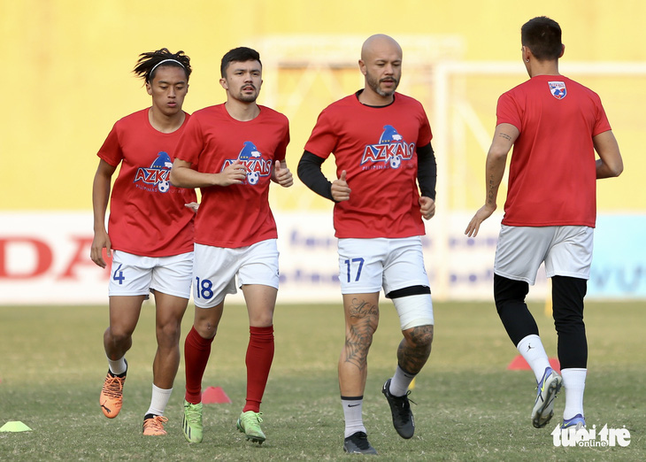 Đối đầu tuyển Việt Nam, Philippines có 6 cầu thủ thi đấu ở nước ngoài - Ảnh 2.