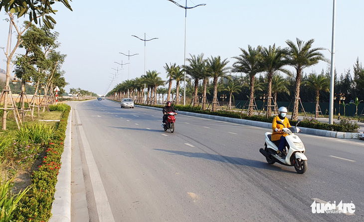 Tiên phong giao đất mở đường, cựu tuyển thủ Than Quảng Ninh mòn mỏi chờ đền bù - Ảnh 2.