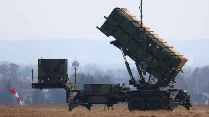 Nga cảnh báo mạnh mẽ với Mỹ vụ chuyển tên lửa Patriot cho Ukraine - Ảnh 1.