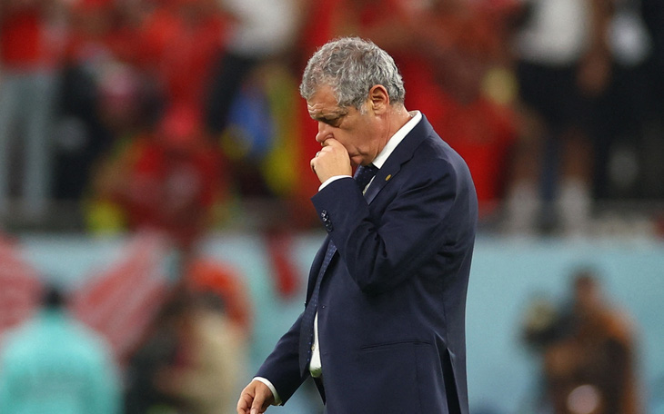 Fernando Santos từ chức HLV tuyển Bồ Đào Nha, Mourinho là ứng viên số 1