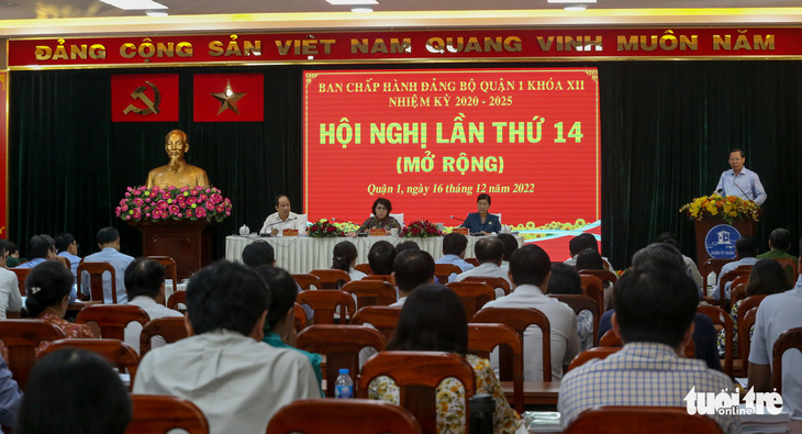 Chủ tịch Phan Văn Mãi gợi mở quận 1 hình thành phố tài chính, phát triển dịch vụ ven sông - Ảnh 1.