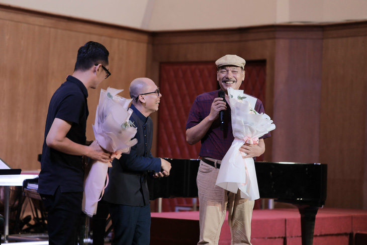 Nhạc sĩ Trần Tiến bất ngờ với bản phối mới ‘Ngựa ô thương nhớ’ cho hợp xướng - Ảnh 3.