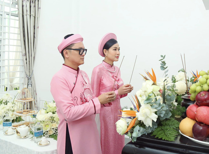 Lễ cưới cây nhà lá vườn của hoa hậu Dương Mỹ Linh - Ảnh 5.