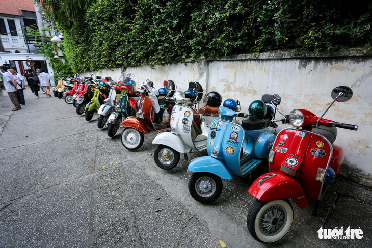 Tour du lịch độc đáo ‘Lái xe Vespa khám phá quận 3, TP.HCM’ - Ảnh 6.