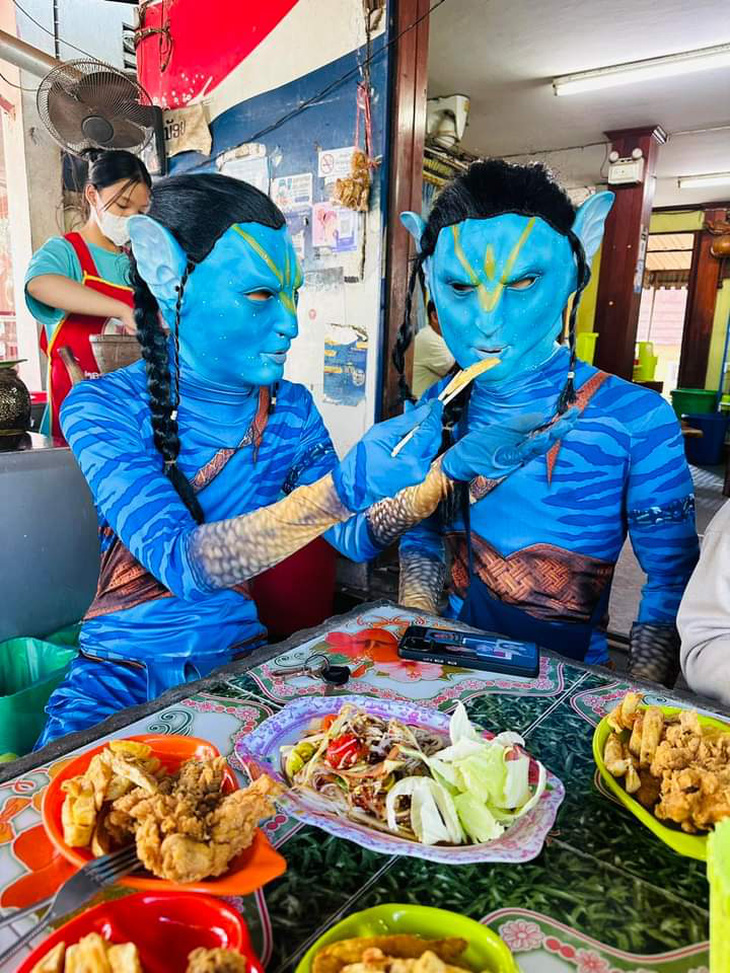 Avatar đời thực: Người Navi rửa chén ở Thái Lan - Ảnh 6.