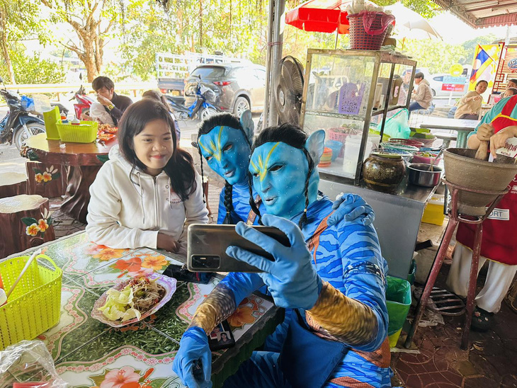 Avatar đời thực: Người Navi rửa chén ở Thái Lan - Ảnh 7.