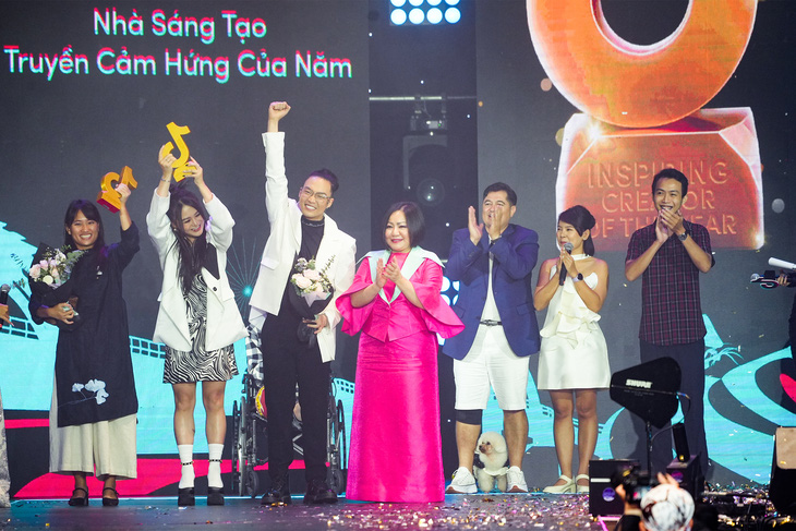 Hoa hậu Thùy Tiên đoạt giải TikTok vượt qua Sơn Tùng, Trấn Thành - Ảnh 5.