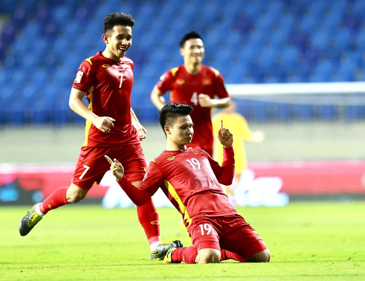 Trọng tài Nhật Bản điều khiển trận Việt Nam - Malaysia tại AFF Cup 2022 - Ảnh 1.