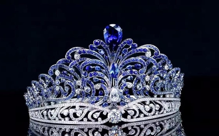 Lộ diện vương miện 142 tỉ đồng nạm 993 viên đá quý của Miss Universe 2022