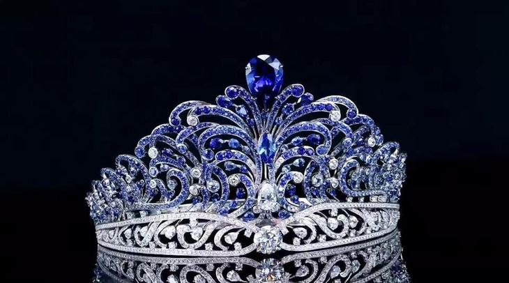 Lộ diện vương miện 142 tỉ đồng nạm 993 viên đá quý của Miss Universe 2022 - Ảnh 1.