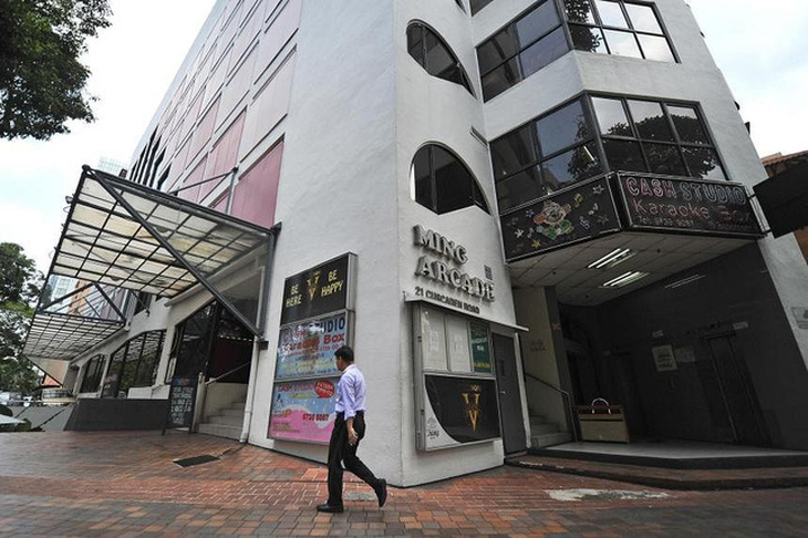 Tỉ phú Asok Kumar Hiranandani mua khu thương mại Singapore với giá kỷ lục - Ảnh 1.