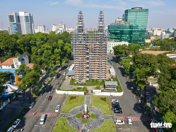 Tòa Tổng giám mục TP.HCM làm phép dàn giao hưởng 25 chuông carillon, lần đầu vang tiếng - Ảnh 5.