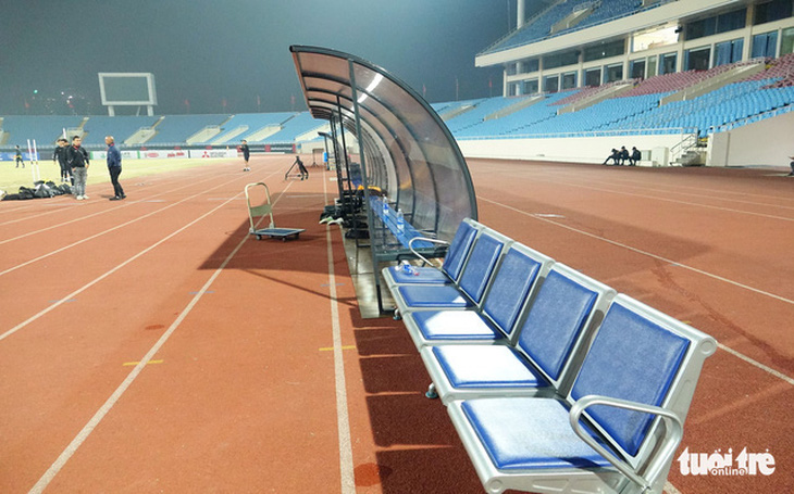 Một CLB tại V-League đề xuất cho VFF mượn cabin lắp đặt ở sân Mỹ Đình - Ảnh 1.