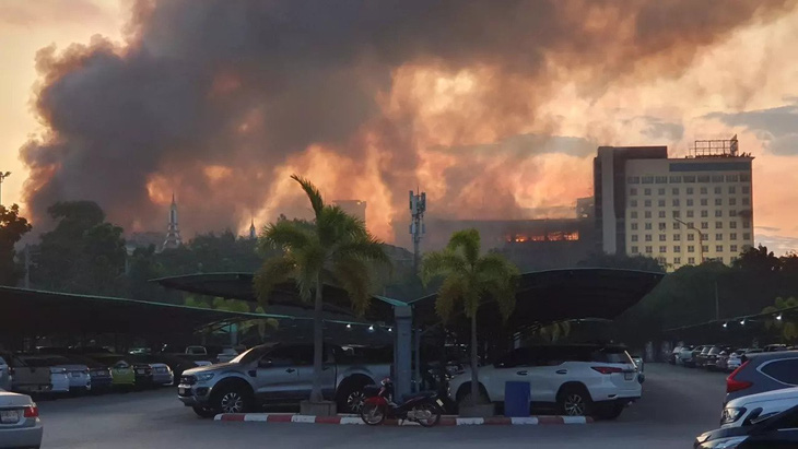 Cháy casino ở biên giới Thái Lan - Campuchia, ít nhất 10 người chết - Ảnh 2.