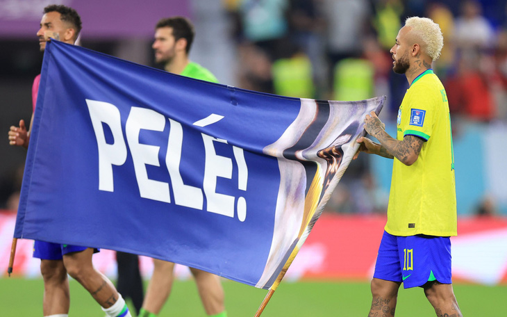 Neymar, Messi, Ronaldo cùng nhiều ngôi sao bày tỏ sự tiếc thương Pele