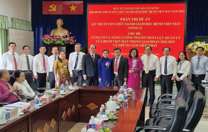 Bác sĩ Lê Anh Tuấn trúng tuyển chức danh giám đốc Bệnh viện Mắt TP.HCM - Ảnh 1.