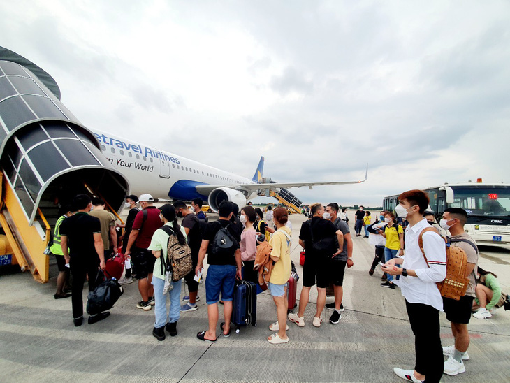 Các hãng hàng không cạnh tranh gay gắt đường bay thẳng Việt Nam - Bangkok (Thái Lan) - Ảnh 1.