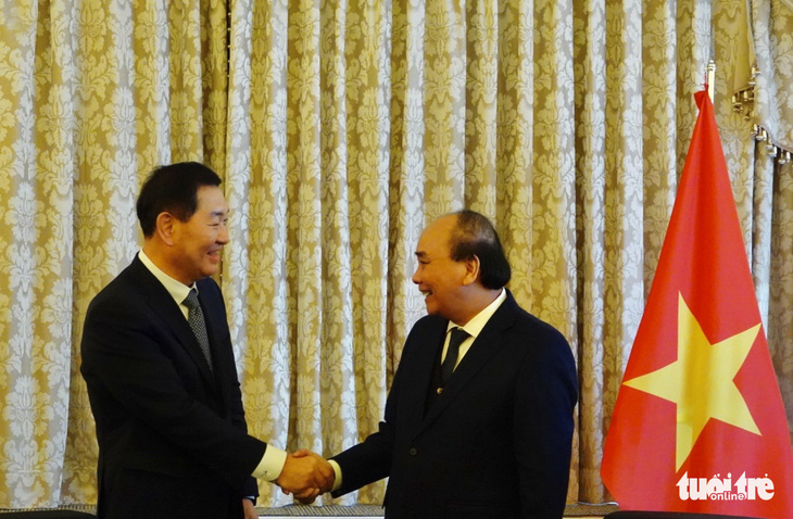 Chủ tịch nước hoan nghênh Samsung nâng vốn lên 20 tỉ USD tại Việt Nam - Ảnh 1.