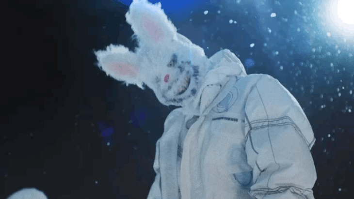 T.O.P từng hóa chú thỏ trên cung trăng trong MV Still life mà BigBang phát hành cuối năm 2022