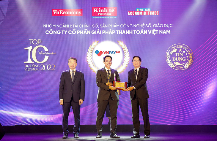 VNPAY-POS lọt ‘Top 10 sản phẩm - dịch vụ Tin dùng Việt Nam 2022’ - Ảnh 1.