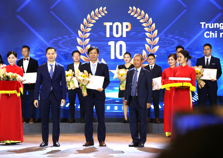 EVNCPC có hai sản phẩm được trao giải thưởng công nghệ số ‘Make in Việt Nam 2022’ - Ảnh 4.