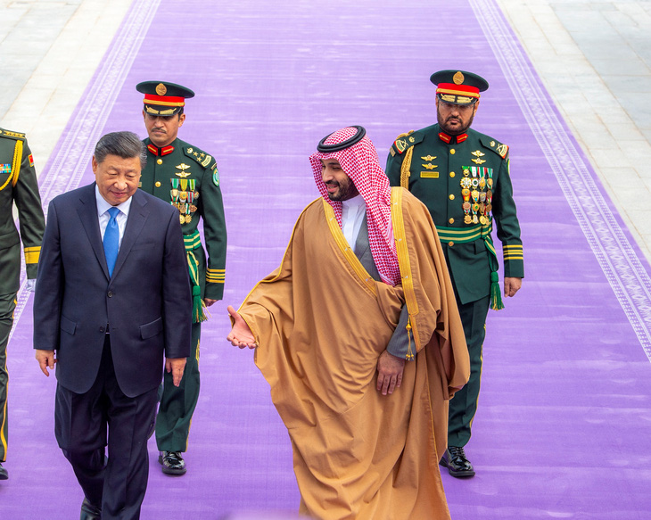 Thái tử Saudi Arabia Mohammed bin Salman tiếp Chủ tịch Trung Quốc Tập Cận Bình - Ảnh 3.