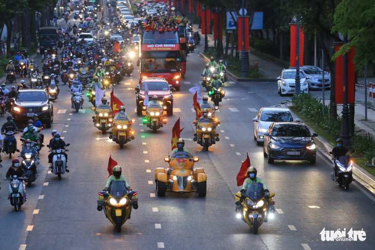 Chủ tịch UBND TP.HCM Phan Văn Mãi: ‘Tôi nghĩ trước đây chúng ta nhìn bóng đá nữ chưa được công bằng - Ảnh 12.