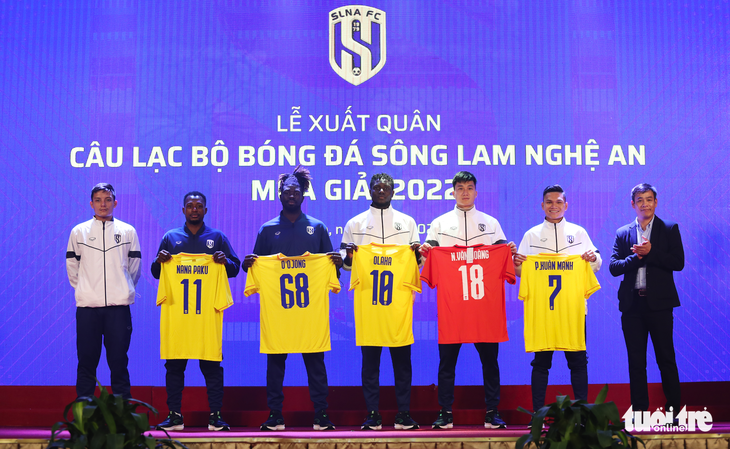 SLNA ra mắt nhà đồng tài trợ, đặt mục tiêu vào top 3 V-League 2022 - Ảnh 3.