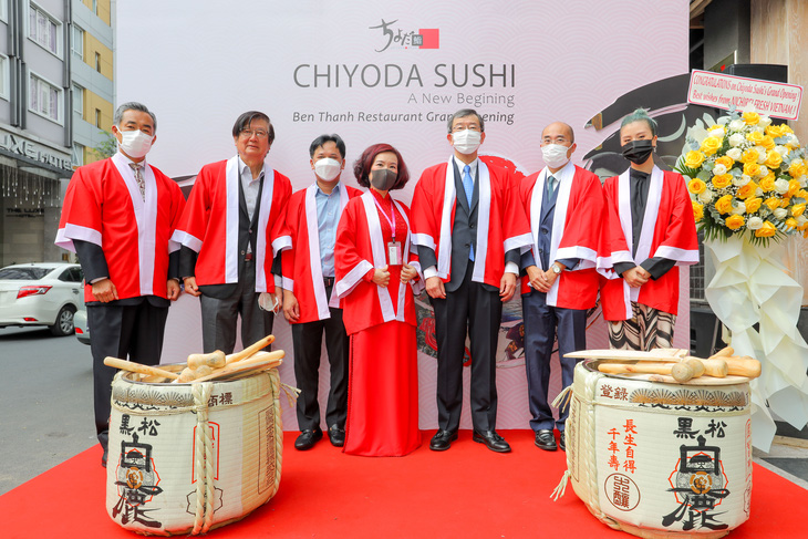 Chiyoda Sushi Bến Thành được Tổng lãnh sự Nhật đến thưởng thức - Ảnh 2.