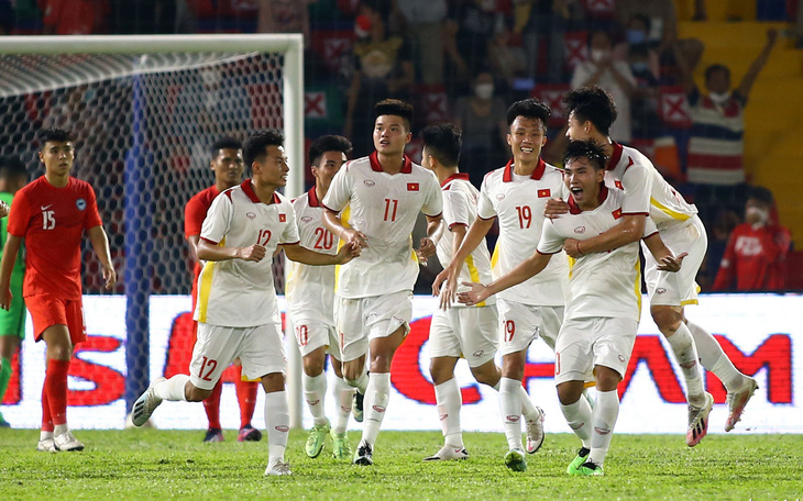 Bổ sung khẩn cấp 6 cầu thủ sang Campuchia chi viện cho U23 Việt Nam