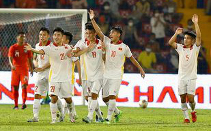 U23 Việt Nam - U23 Singapore 7-0: Mở toang cửa vào bán kết