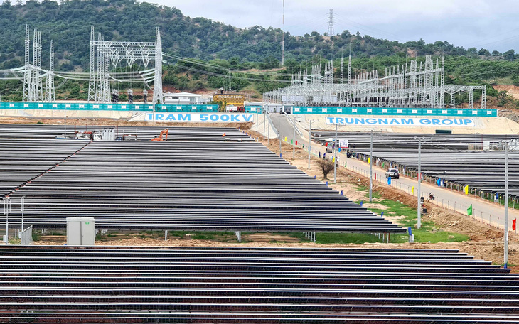 Vì sao chưa huy động 172 MW điện mặt trời của Trung Nam?