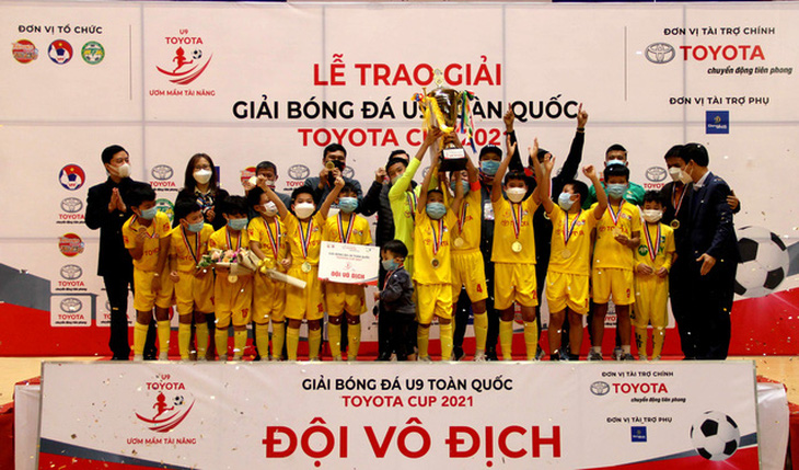 Sông Lam Nghệ An vô địch Giải bóng đá U9 toàn quốc Toyota Cup 2021 - Ảnh 1.