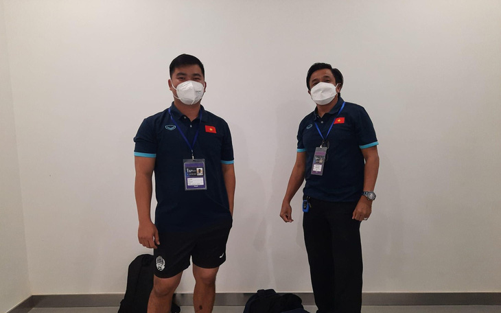 Bác sĩ U23 Việt Nam nhiễm COVID-19, bác sĩ Campuchia làm 