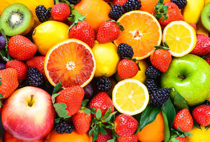 Những thực phẩm chứa nhiều vitamin C hơn cả trái cam - Ảnh 1.