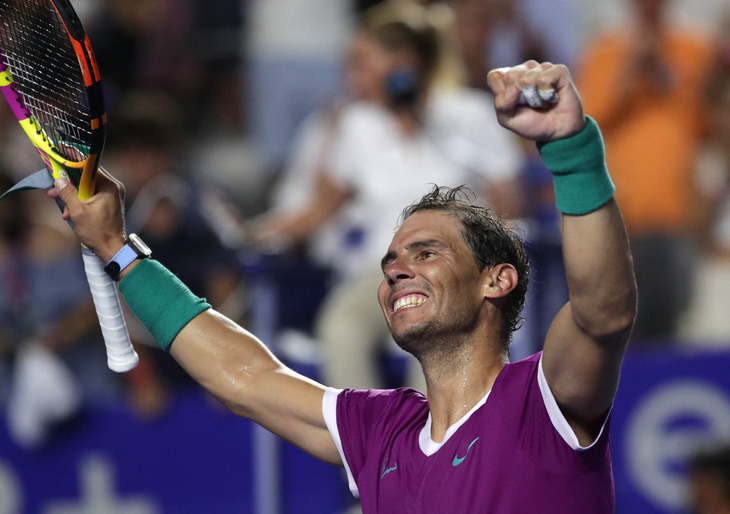 Daniil Medvedev lại mất vui vì Rafael Nadal - Ảnh 1.