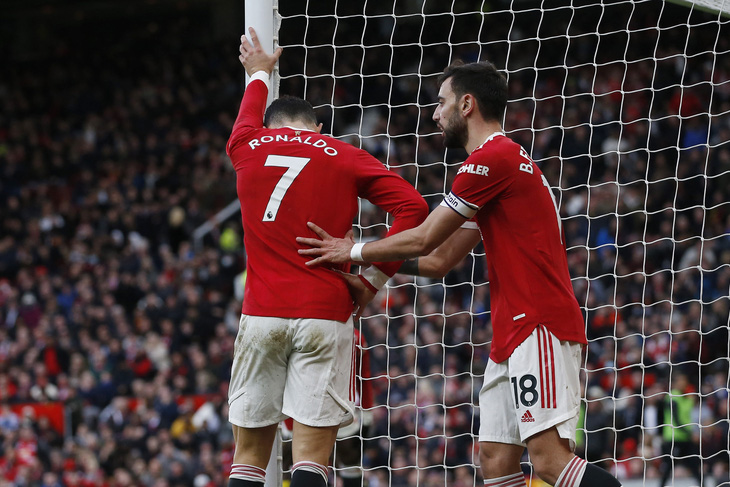 Ronaldo sút dội cột, Man Utd không thắng nổi đội áp chót Watford - Ảnh 2.