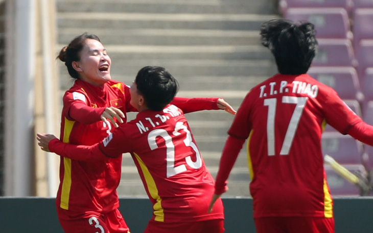 Trực tuyến tuyển nữ Việt Nam - Đài Loan (hiệp 2) 2-1: Bích Thuỳ một lần nữa đưa Việt Nam vượt lên