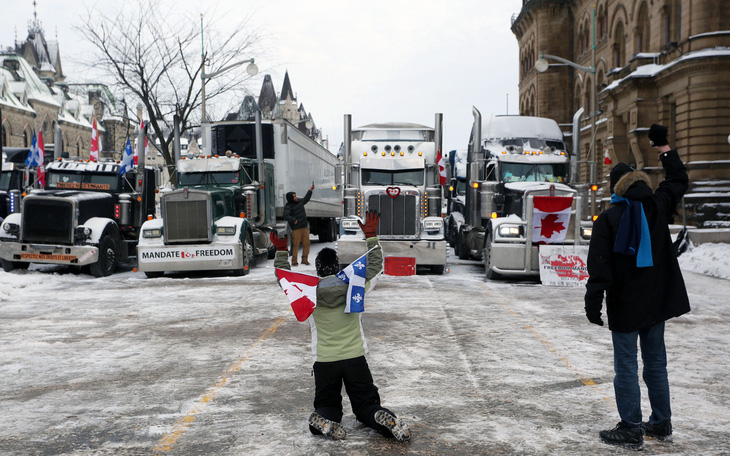 Thủ đô Canada tê liệt vì tài xế biểu tình