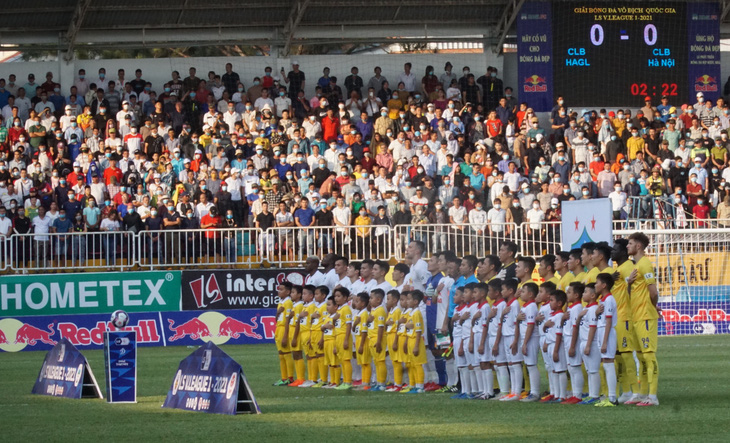 Sân Pleiku không đón khán giả trận gặp Hồng Lĩnh Hà Tĩnh - Ảnh 1.