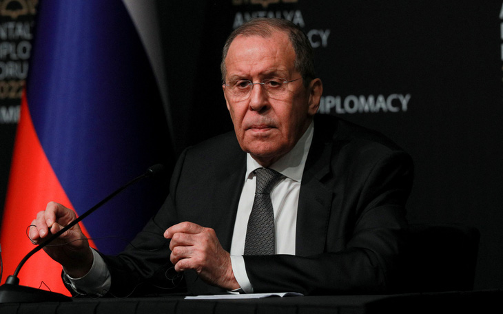 Ngoại trưởng Lavrov: Nga chờ câu trả lời của Ukraine, không tin có 