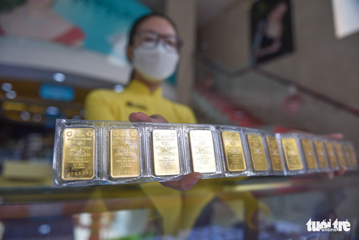 Vàng miếng SJC lại lên ngưỡng 69 triệu đồng/lượng - Ảnh 1.