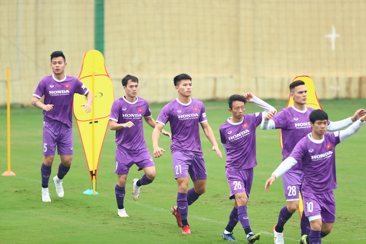 Việt Nam - Oman: đội tuyển Việt Nam chỉ còn 23 cầu thủ - Ảnh 1.